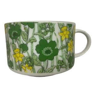 Vintage 1970s Flower Garden Japan Coffee Soup Mug R6781